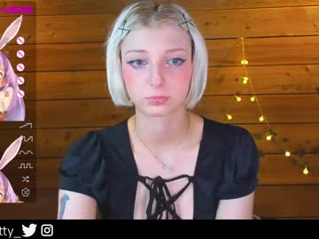 webcam girl lit1le_kitty_ image #2948470