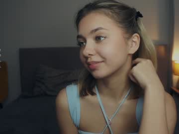 webcam girl mildredgarrett image #8678329
