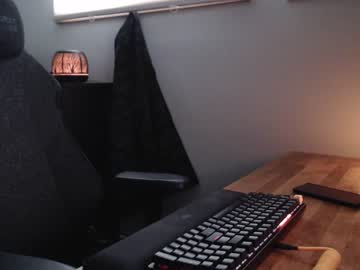 webcam man coffeelounge image #4062058
