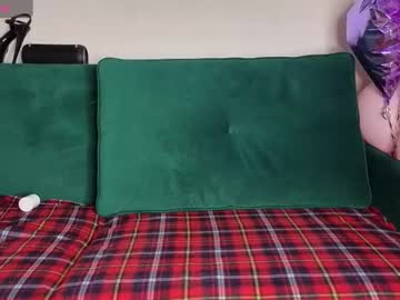 webcam couple lisi4ka_basik33 image #8426214
