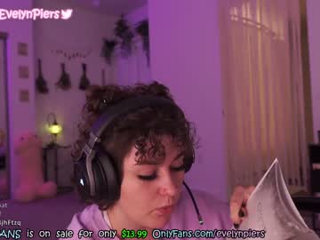 webcam girl evelynpiers image #2655144