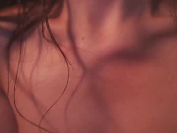 webcam girl lucie_beltran image #6236378