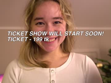 webcam girl kristyspiritedaway image #5978200
