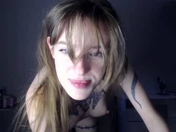 webcam girl esther_estrie image #6046516