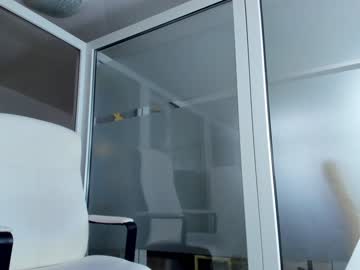 webcam girl ingridblondy94 image #5578609