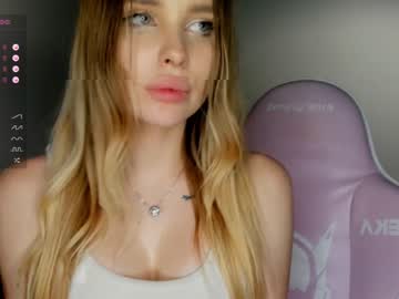 webcam girl harriethudson image #5747258