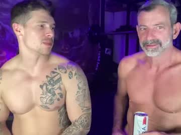 webcam man browneyedmuscleboy32 image #7974946
