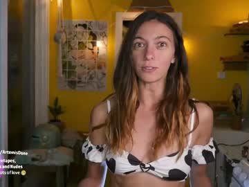 webcam girl artemisfit image #5231055