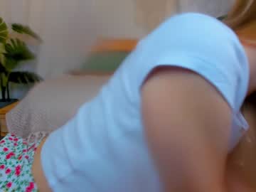 webcam girl milablush image #6255065