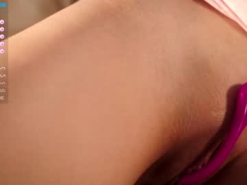 webcam girl _mirrra_ image #2120657