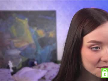 webcam girl ella_knockers_xl image #4034554