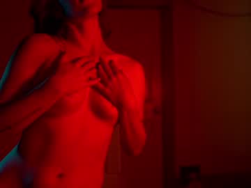 webcam girl crimsonxrapture image #2179480