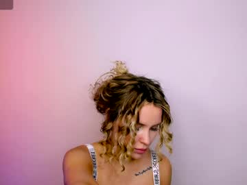 webcam girl helta_skeltaa image #7850884