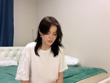 webcam girl kr1stinarrow image #4778387