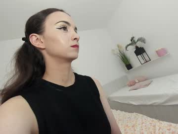webcam girl ehotlovea image #9670034