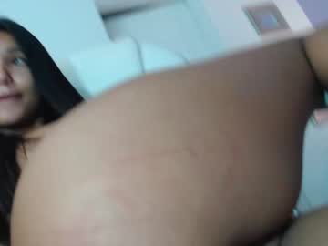webcam girl camilagomezz image #205014