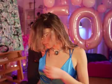 webcam girl informal_ image #8874482