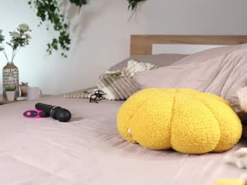 webcam girl hinatabroks image #8103063