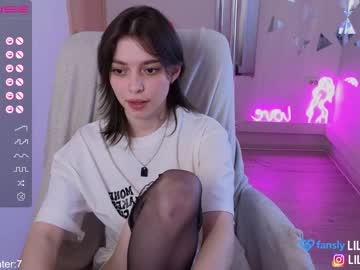 webcam girl lily_ewing image #4153840