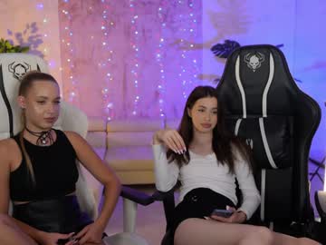 webcam couple kira0541 image #7789034