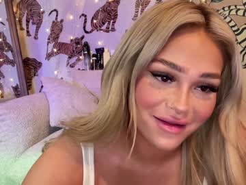 webcam girl ari_02 image #6783860