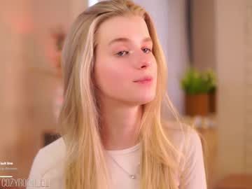 webcam girl brave_journey image #9349404