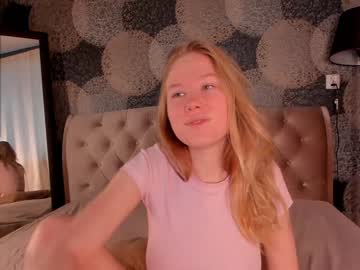 webcam girl crystalreves image #493309