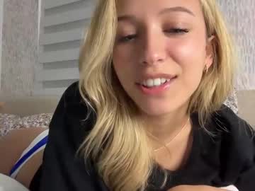 webcam girl paigesylviaa image #8740493