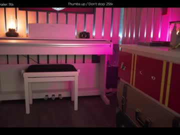 webcam girl hermione_potter_couple image #2850528