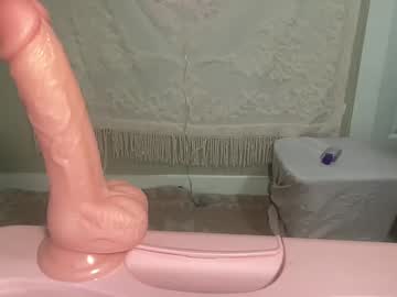 webcam girl princessbella360 image #8413214