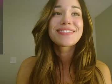 webcam girl valerie_james3 image #7333227