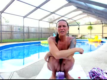 webcam girl nellebeachgirl image #2337705