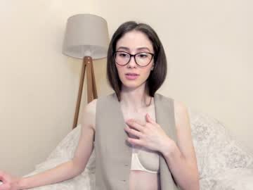 webcam girl snowww_white image #5535918