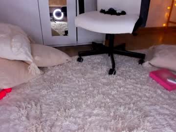 webcam girl roxy_blue_eyed_ image #6154411