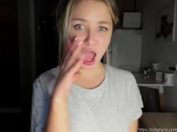 webcam girl sun_shine_baby image #2595341