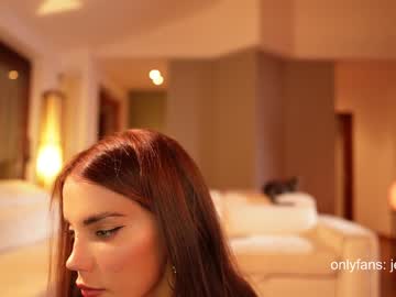 webcam girl therealbonnieclydex image #5452311