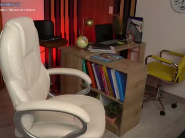 webcam couple secretary_bj image #5115732