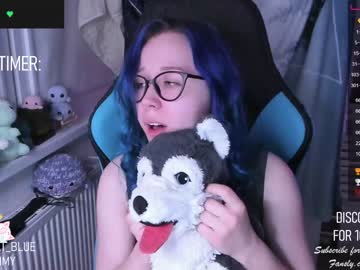webcam girl blue_mooncat image #2632489