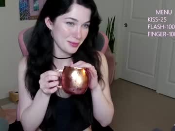 webcam girl evelynclaire image #7114476