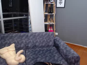 webcam girl mia_cooper1 image #671212
