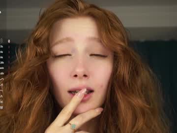 webcam girl margarethowell image #9390526