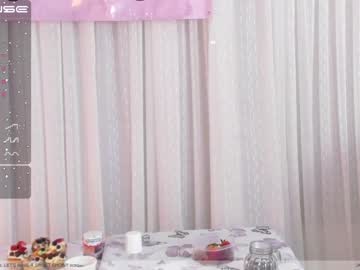 webcam girl little_effy18 image #3858280