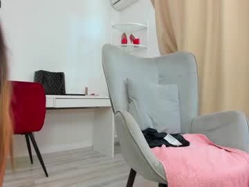 webcam girl dariaa_doll image #4910349
