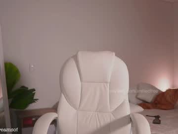 webcam girl annie_dreams image #9506080