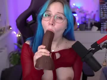 webcam girl blue_mooncat image #8793354
