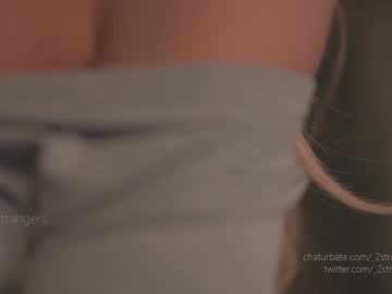webcam girl _2strangers image #9033304