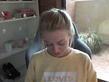 webcam girl joobeelee image #709963