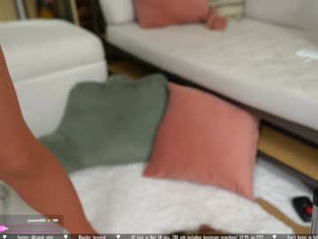 webcam girl vivid_whit image #9421789
