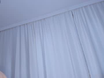 webcam girl sophia_squirtits image #7019283