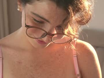 webcam girl you_fell_in_love image #7693777